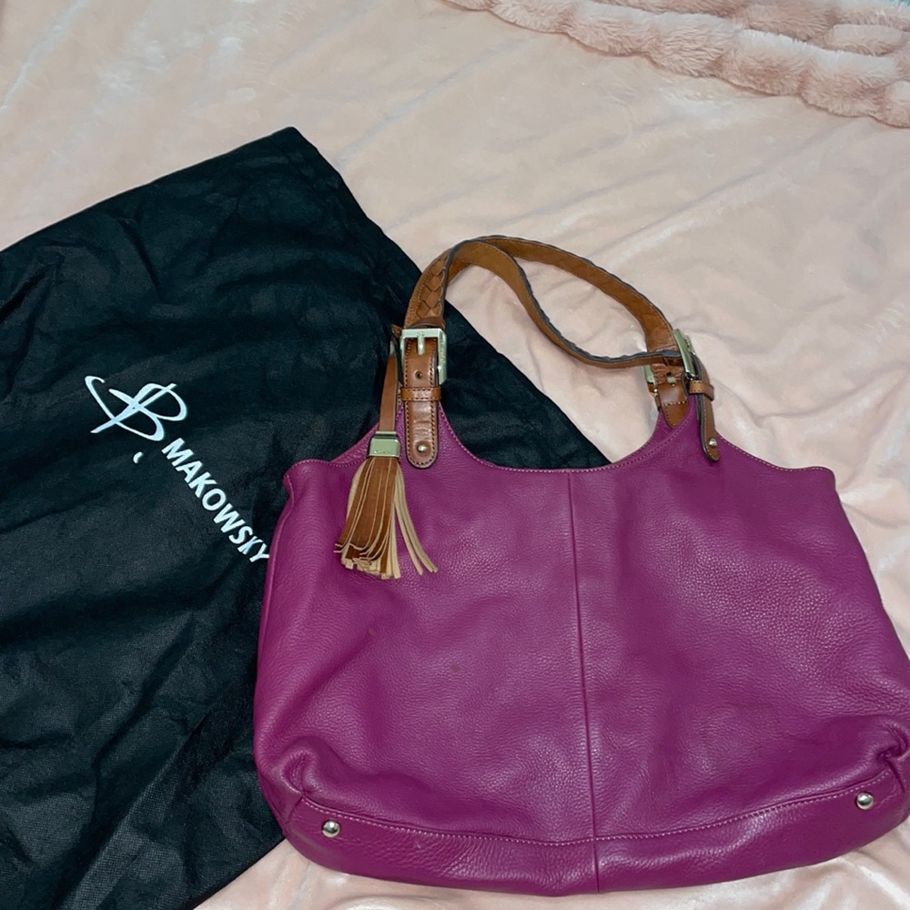 B Makowsky Shoulder Bag‼️✨